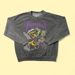 Metallica crewneck sweatshirt with graphic
